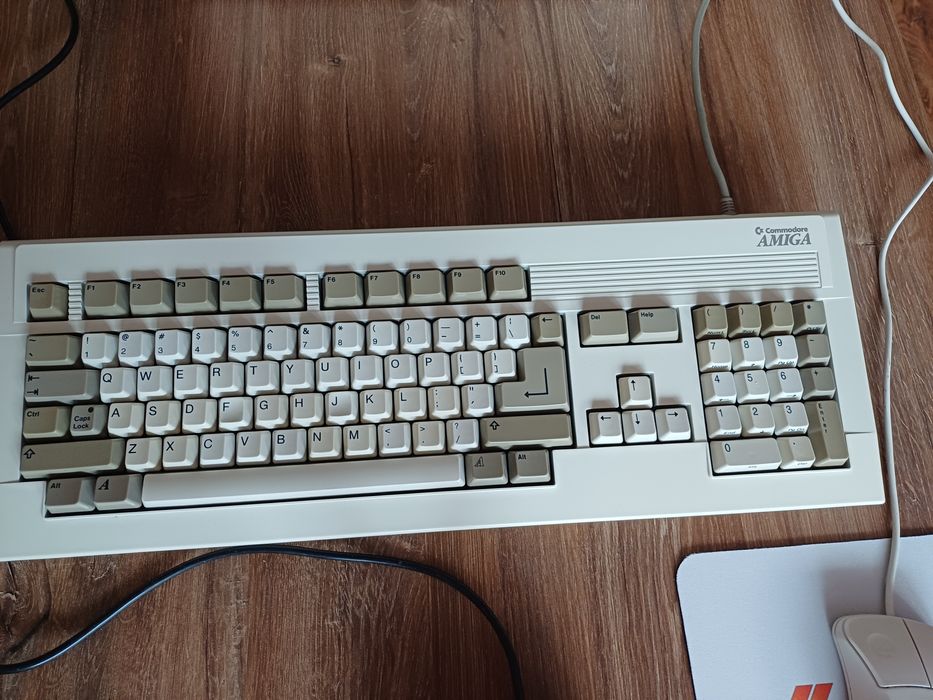 Amiga 4000/060 rev6 100mhz  TF4060 RAM 256MB
