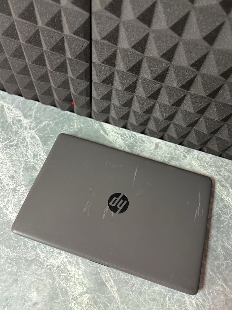 Ігровий Ноутбук HP / intel i5 GEN 8 / 16GB DDR4 / SSD m.2 nvme 256GB