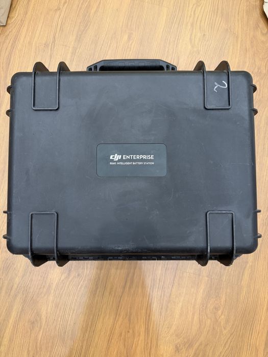 Зарядна станція DJI BS60, Matrice 300