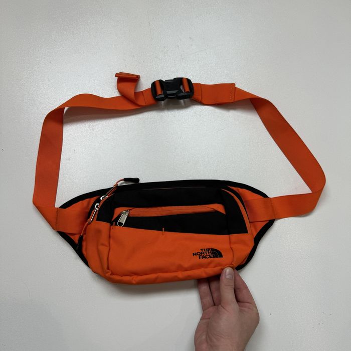 Сумка від The North Face