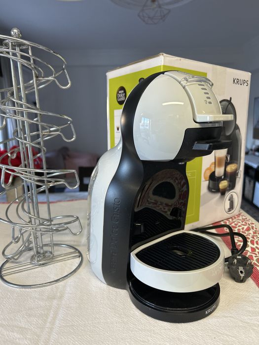 Maquina de cafe Dolce Gusto KRUPS