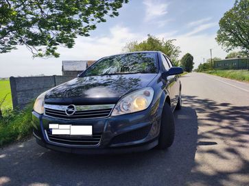 Opel Astra H, rok produkcji 2009 lift