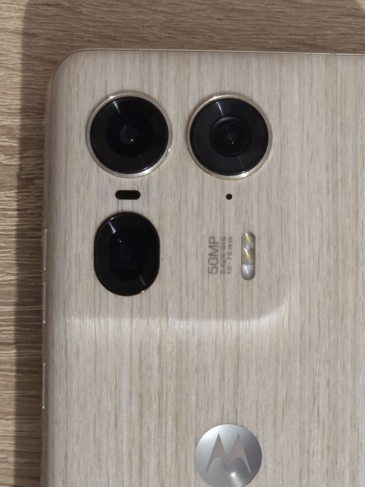 Motorola edge 50 Ultra 16/1tb NFC