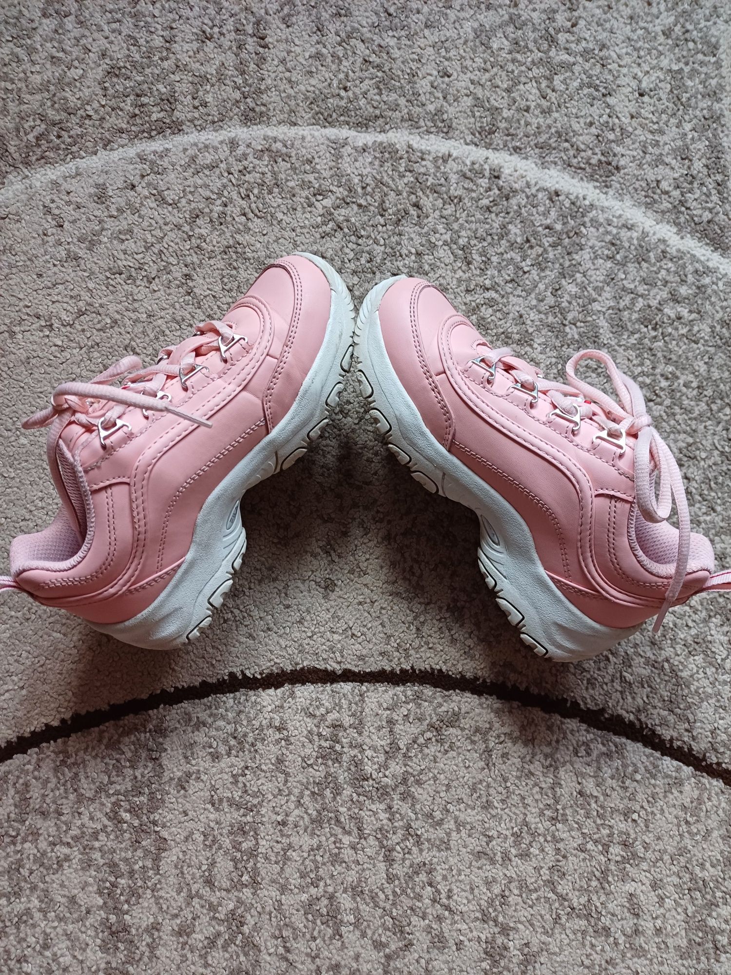 Sneakersy dla dziewczynki FILA rozmiar 32cm