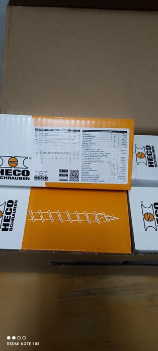 Саморізи з нержавіючої сталі