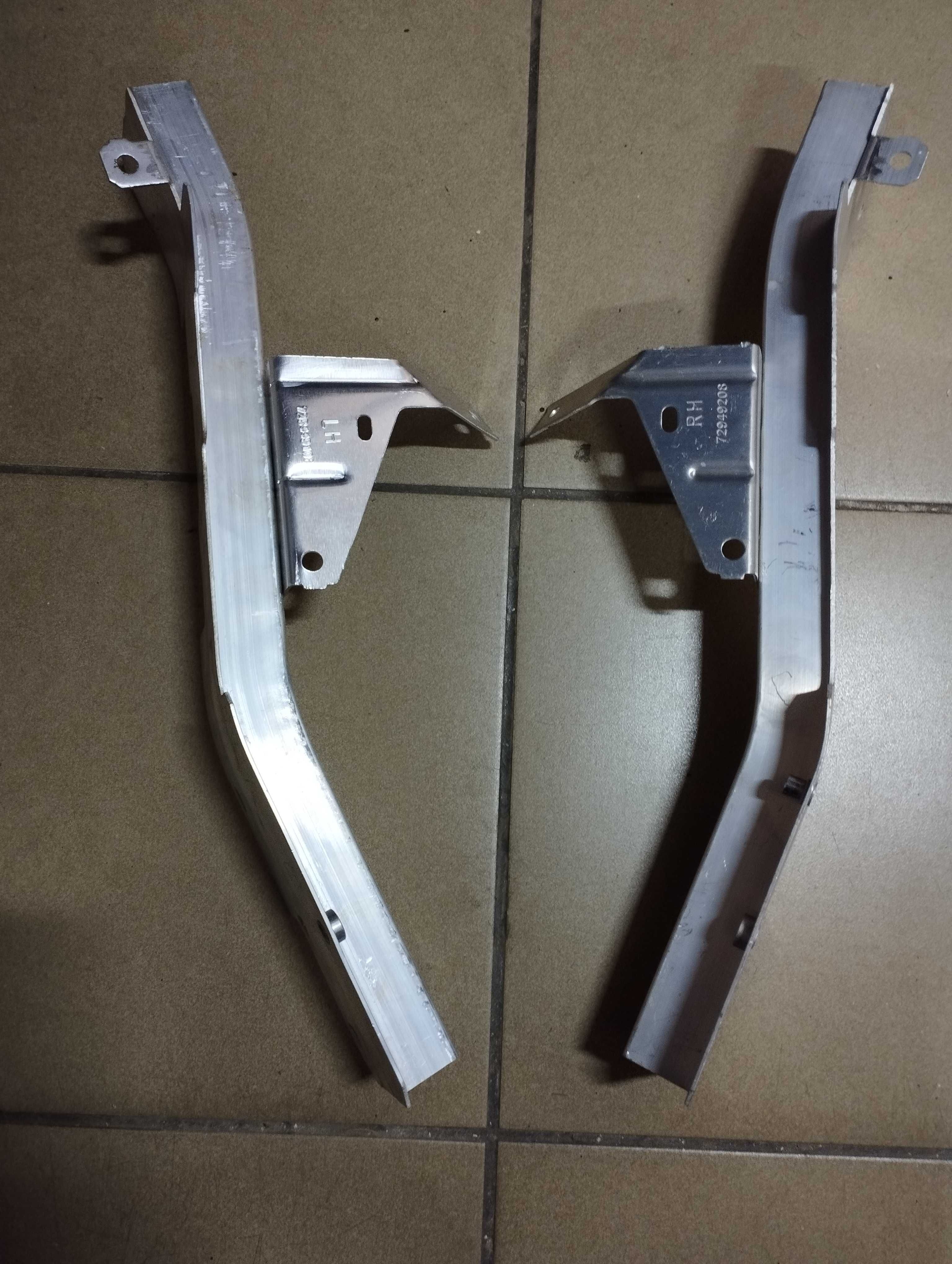 BMW X5 F15 кронштейн фары 51647294491 окуляр 51647294492 кріплення
