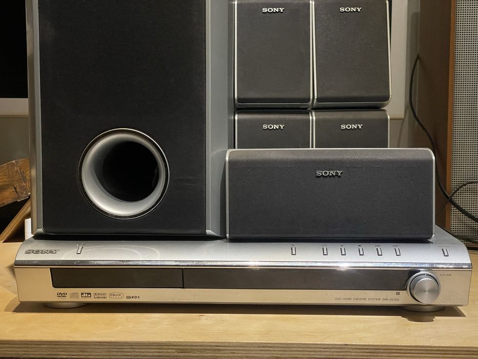 Kino domowe Sony DAV-DZ100 home theater system cd dvd dvix dolby dts
