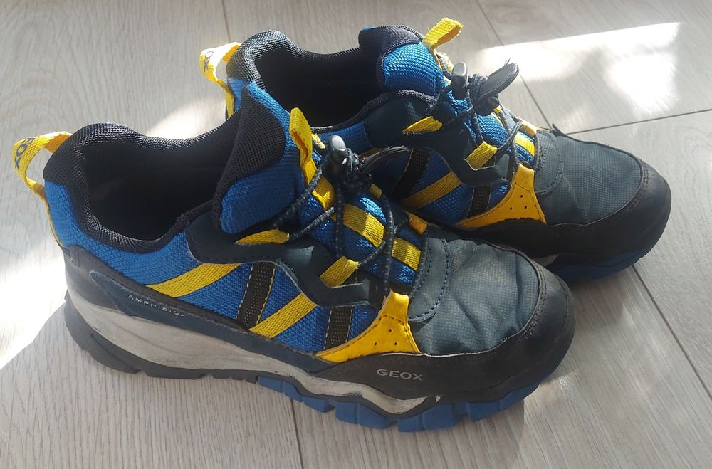 Buty chłopięce GEOX r. 35