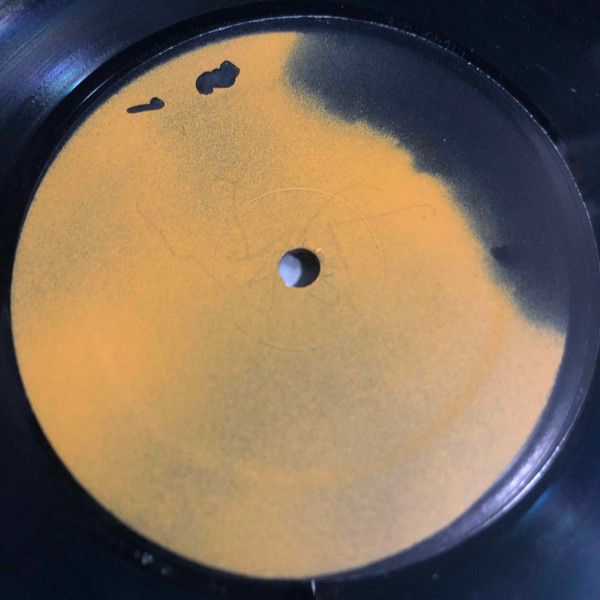 Tim Xavier - Stuck On Earth [Techno, Minimal]