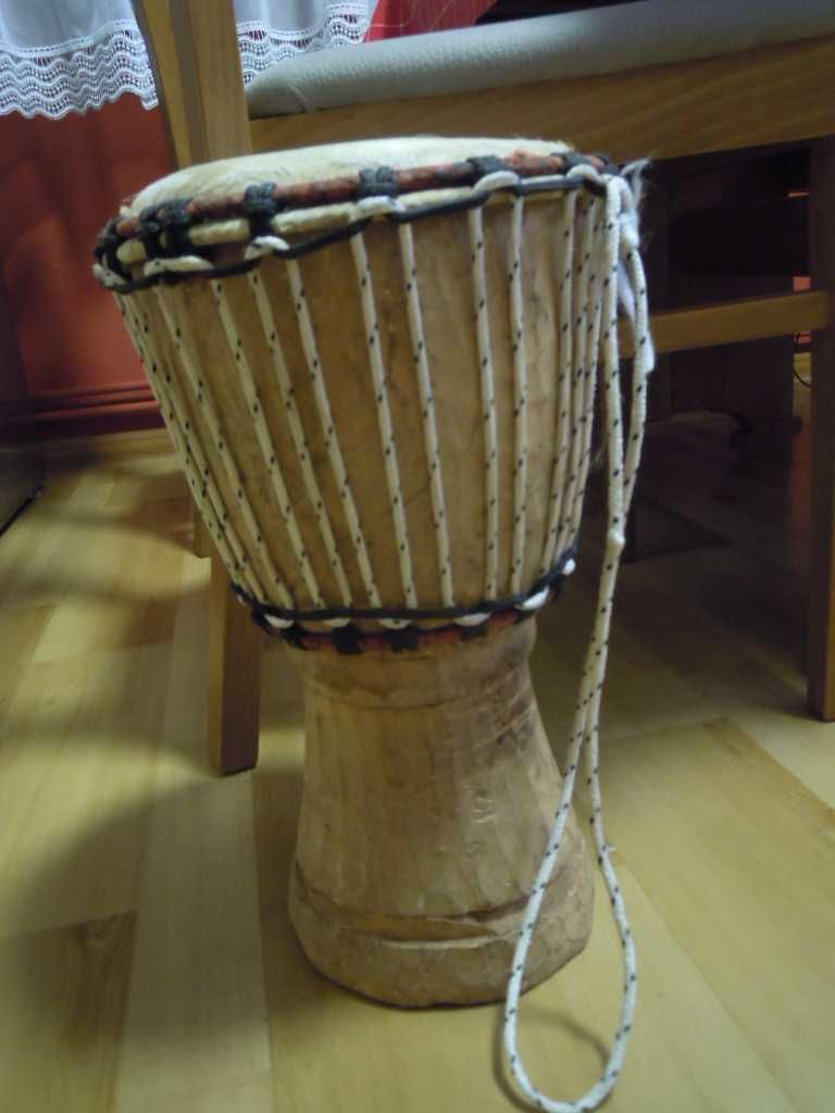 Bęben( Djembe) afrykański