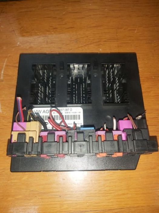 Módulo BCM Vw Audi Seat Skoda   Ref: 1k0 937 087 d