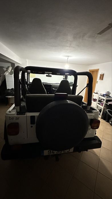 Wrangler 2.5 tj gasolina