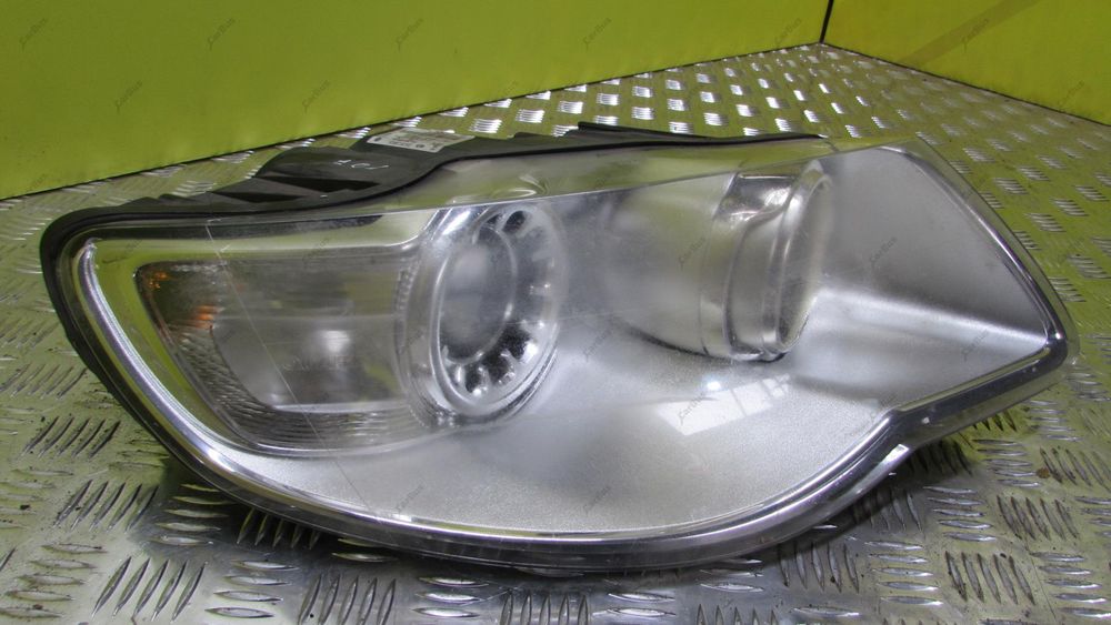 Фара права Touareg GP 2007-2010 Туарег правая фари таурег розборка