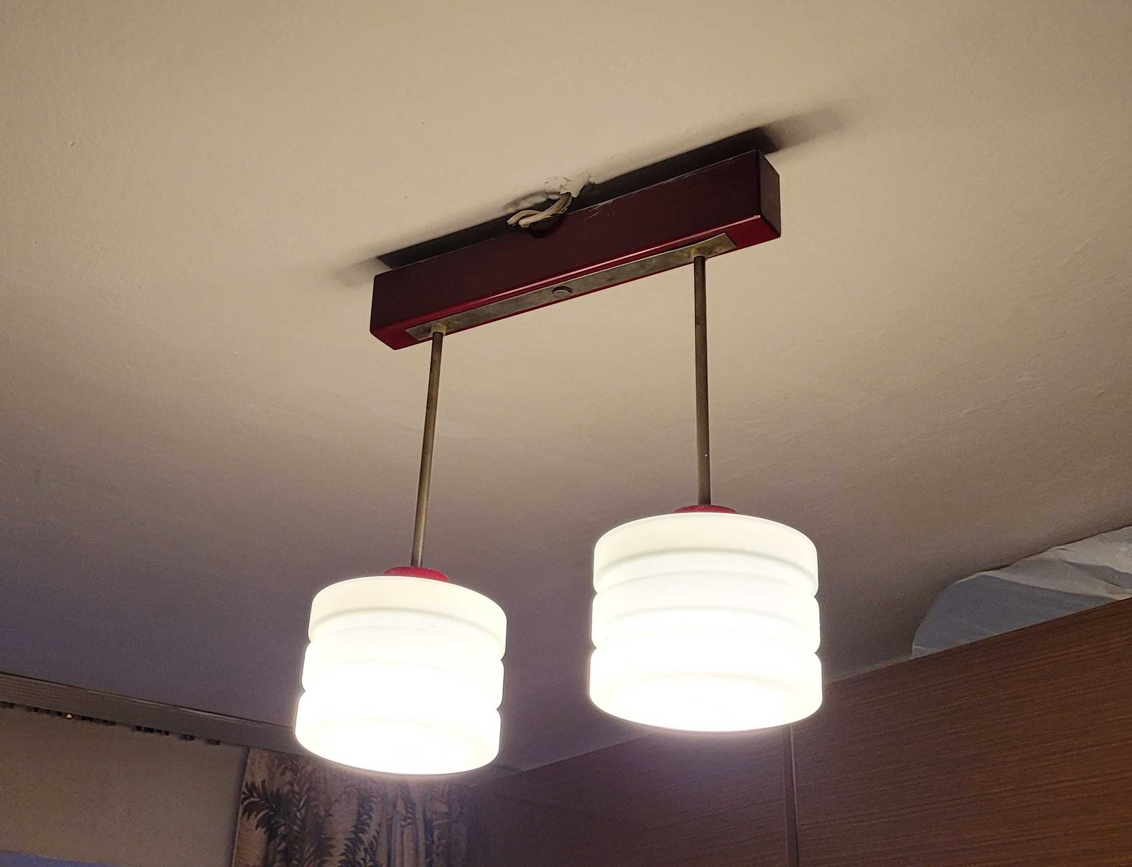 Stara lampa sufitowa z czasów PRL retro żyrandol