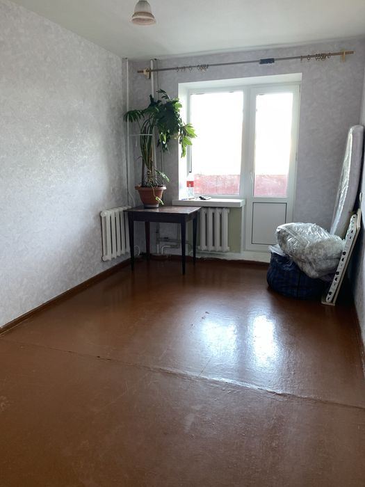 Продаж 3к квартири в цегляному будинку на 3 поверсі