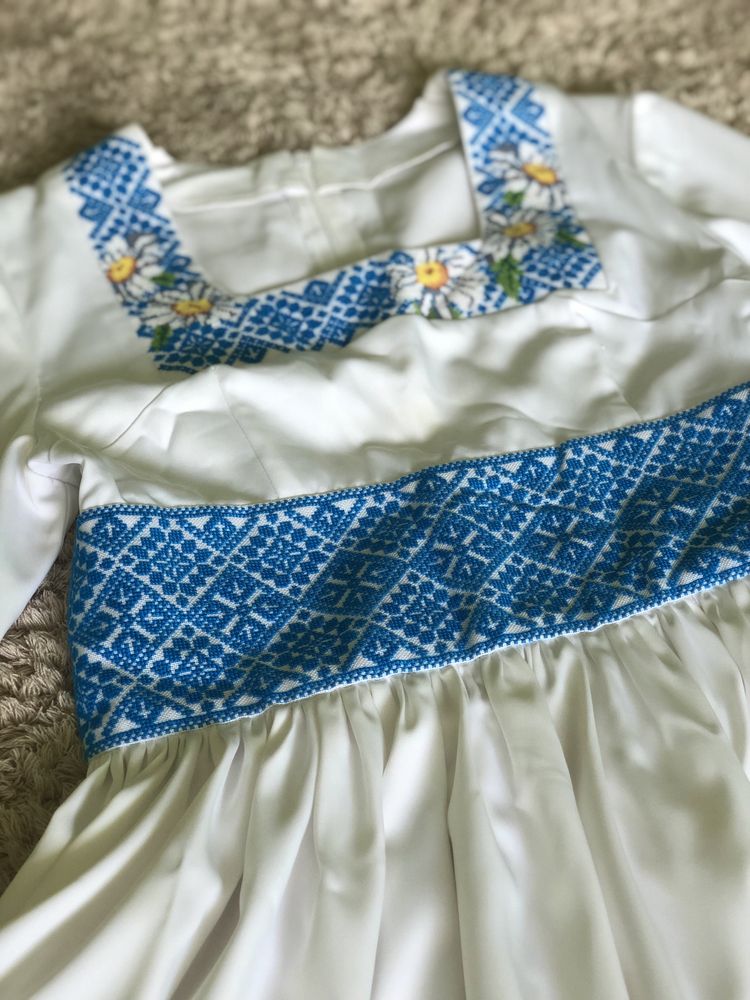 Вишите плаття