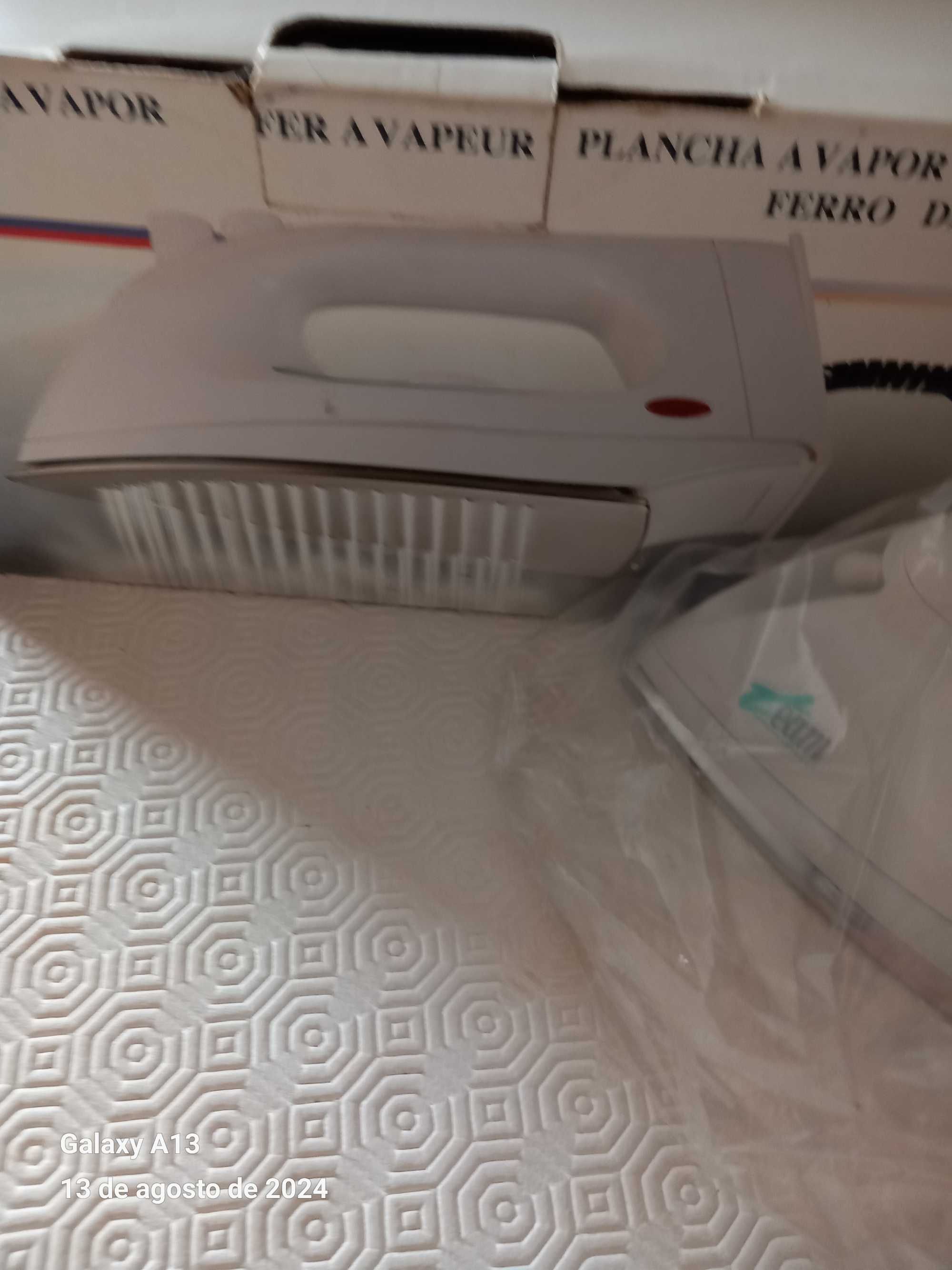 Ferro de passar a roupa