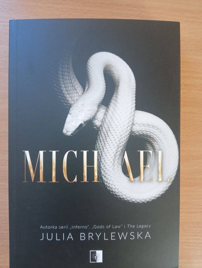 Michael - Julia Brylewska