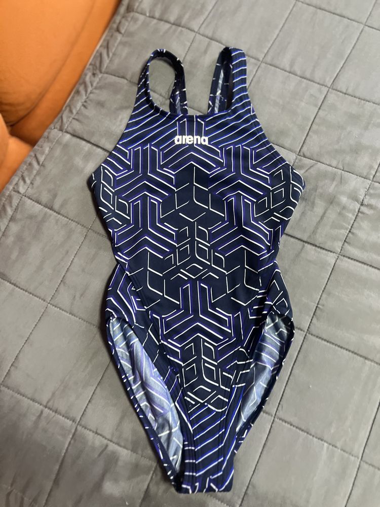 Купальники для басейну Speedo Nabaiji гідрокостюми Arena Speedo