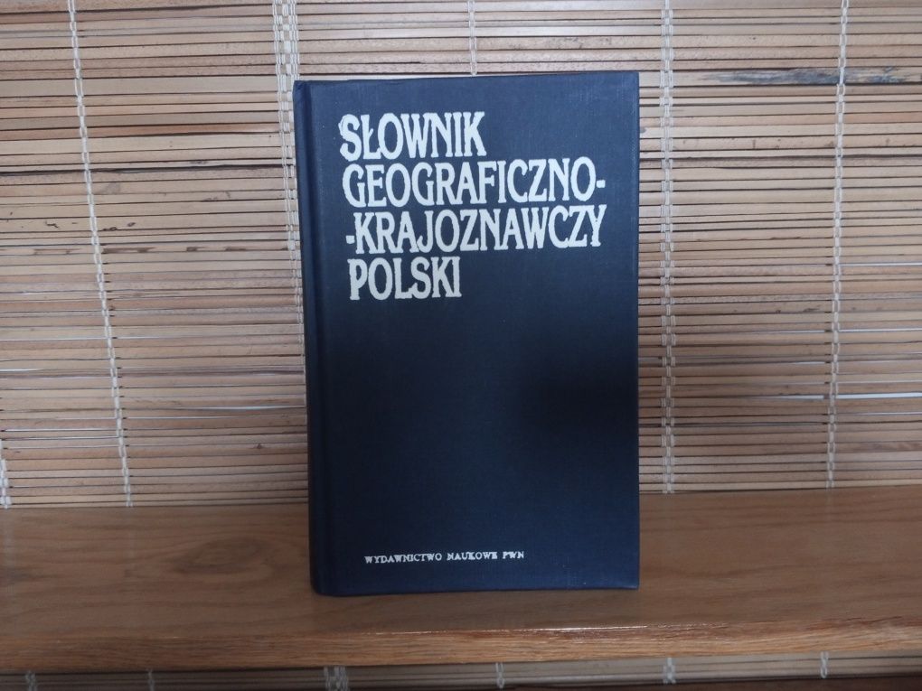 Słownik geograficzno krajoznawczy Polski PWN