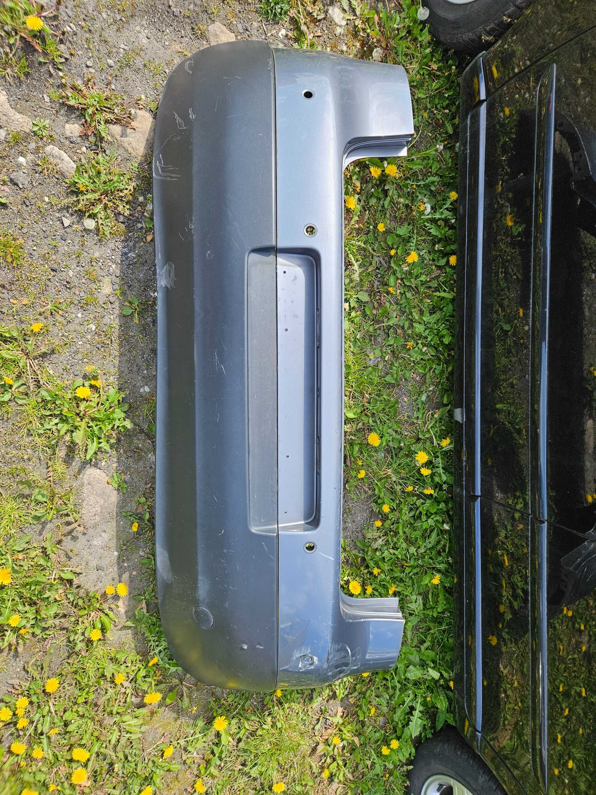 Zderzak Tylni tył   VW GOLF V 5 PDC LY7W