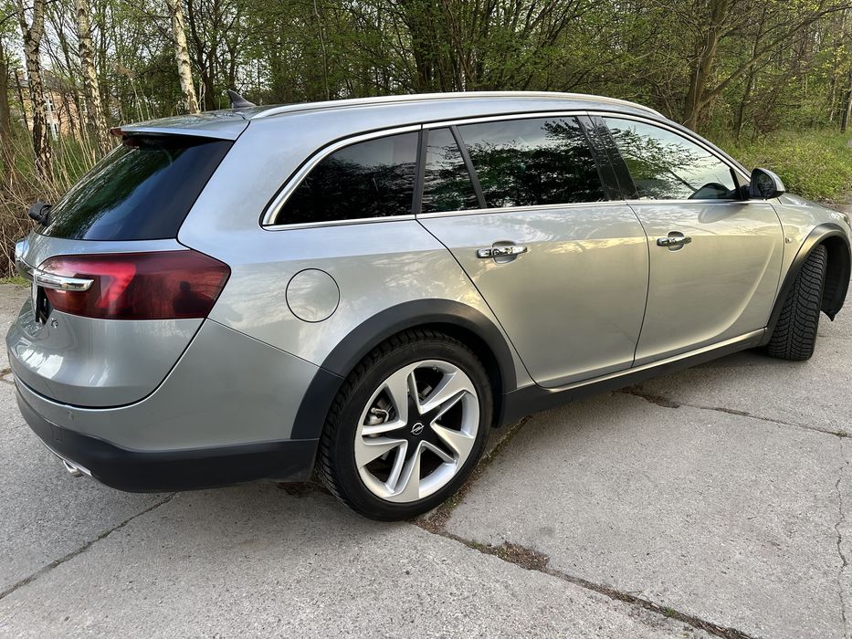 Opel insignia 4x4 bdb stan  skrzynia do regeneracji