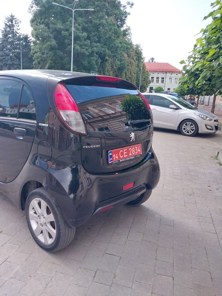 Peugeot Ion 2014