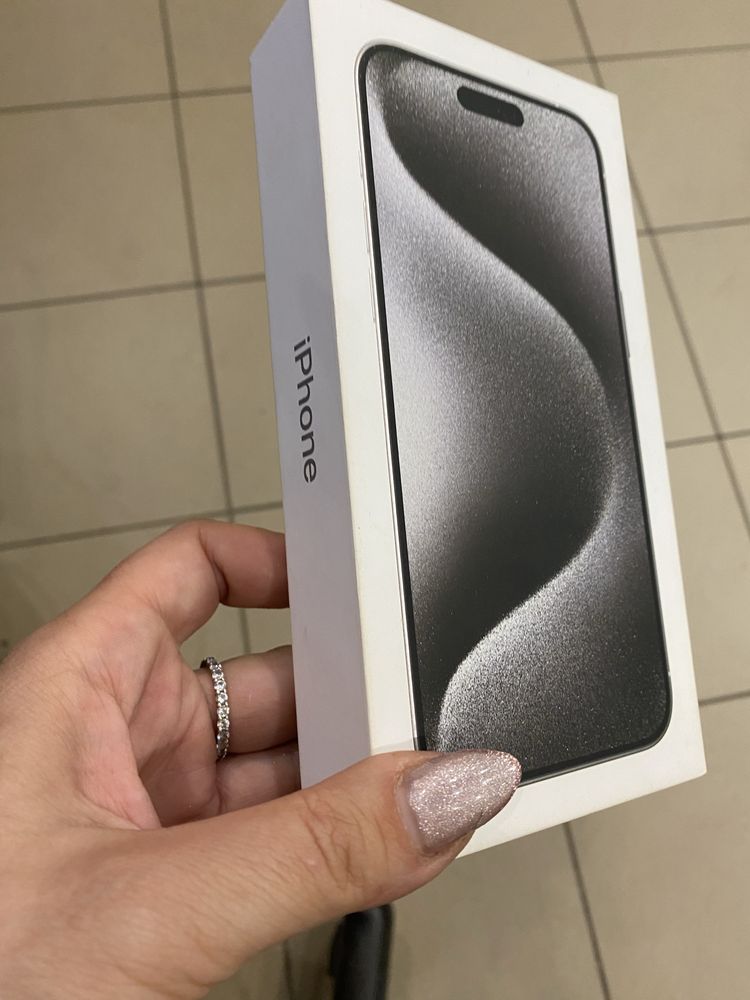Iphone 15 pro max 256g