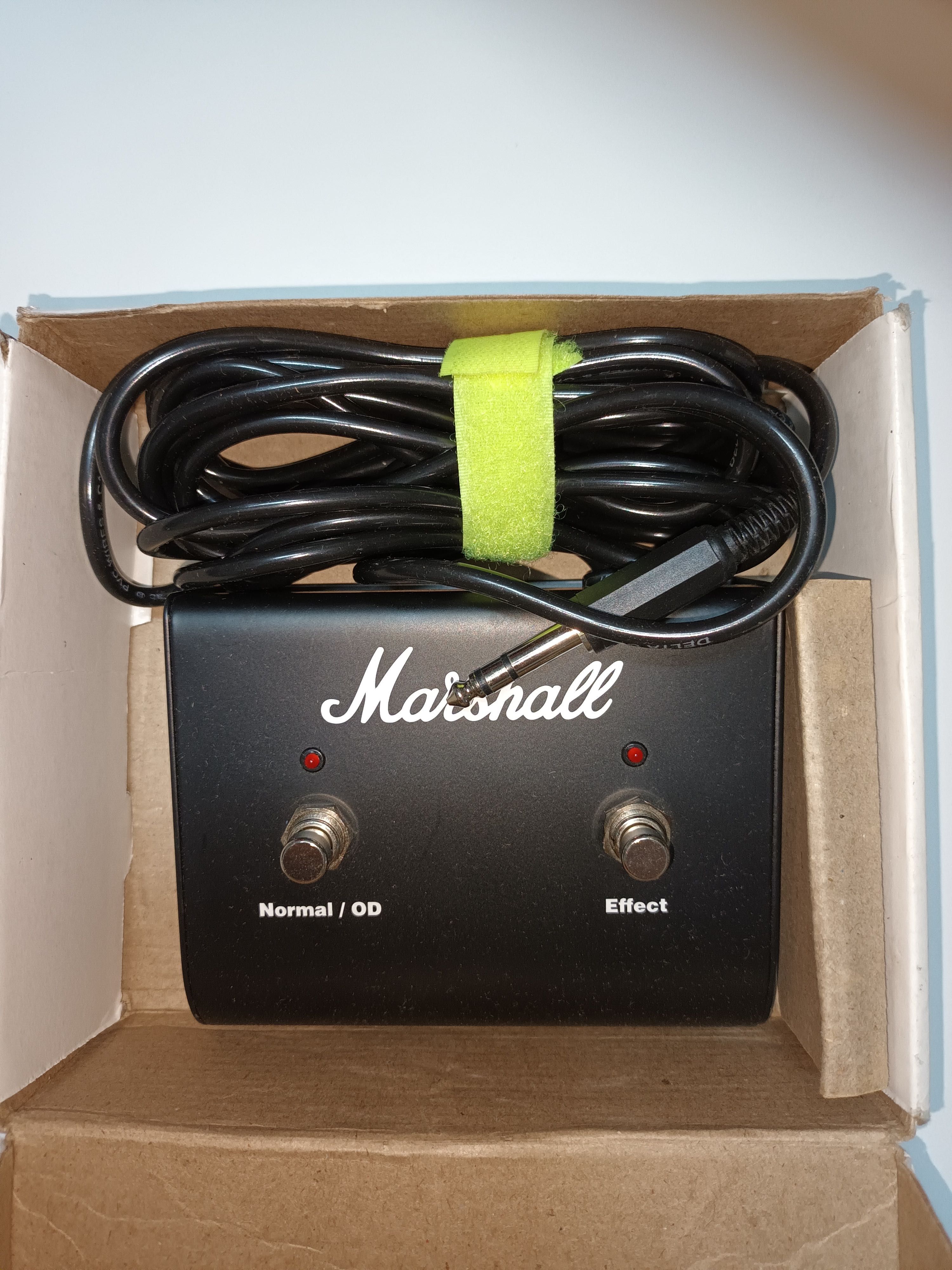 Pedal controlo Marshall (footswitch)