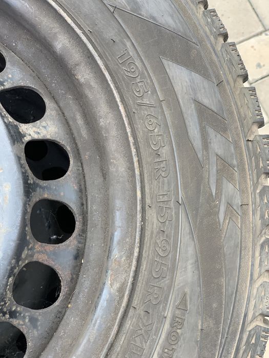 Шины зимние Nokian Nordman RS 195/65 R15 95R на дисках