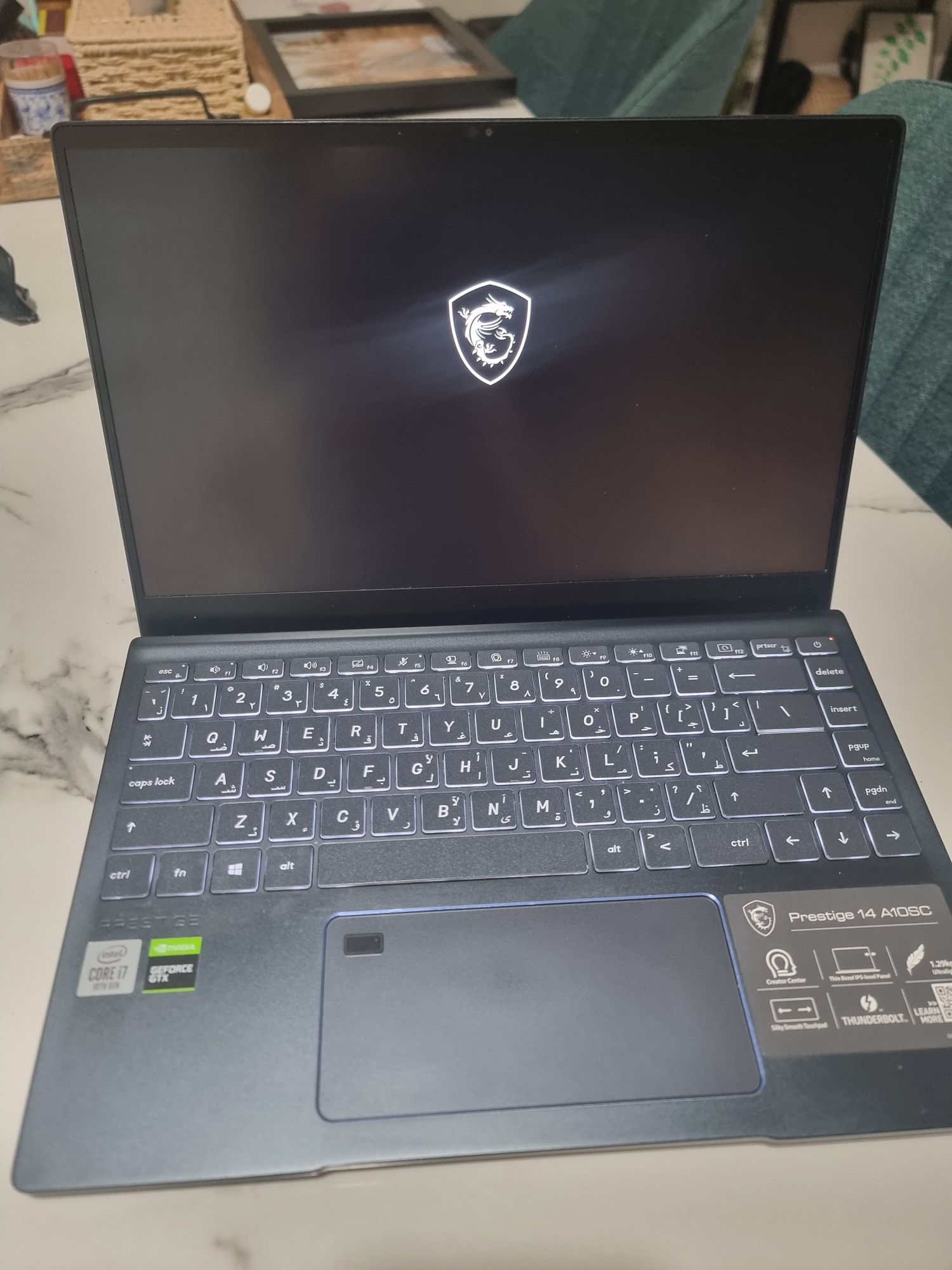 Portátil MSI Prestige 14 A10SC