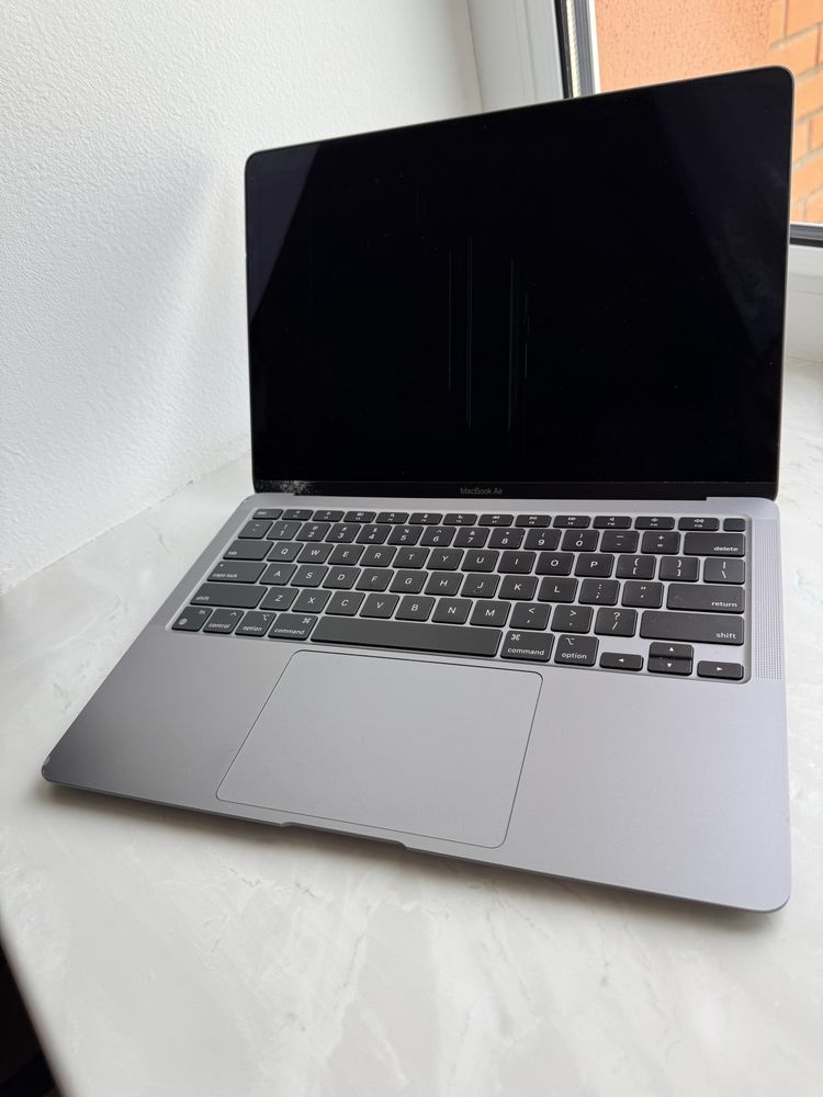 Macbook Air M1 space gray