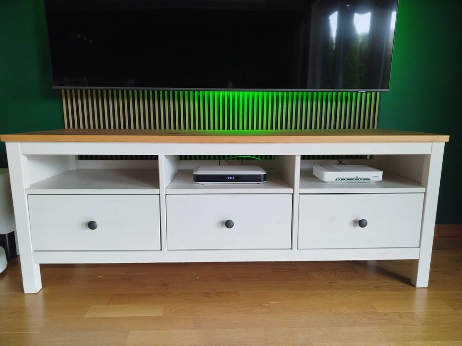 Ikea Hemnes szafka pod TV