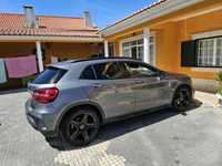 Mercedes gla impecável