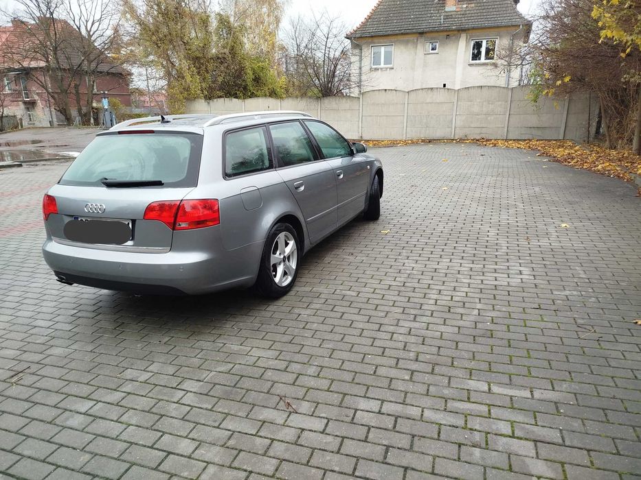 Audi A4 B7 2.0 TDI diesel klimatronik alufelgi zadbany egzemplarz
