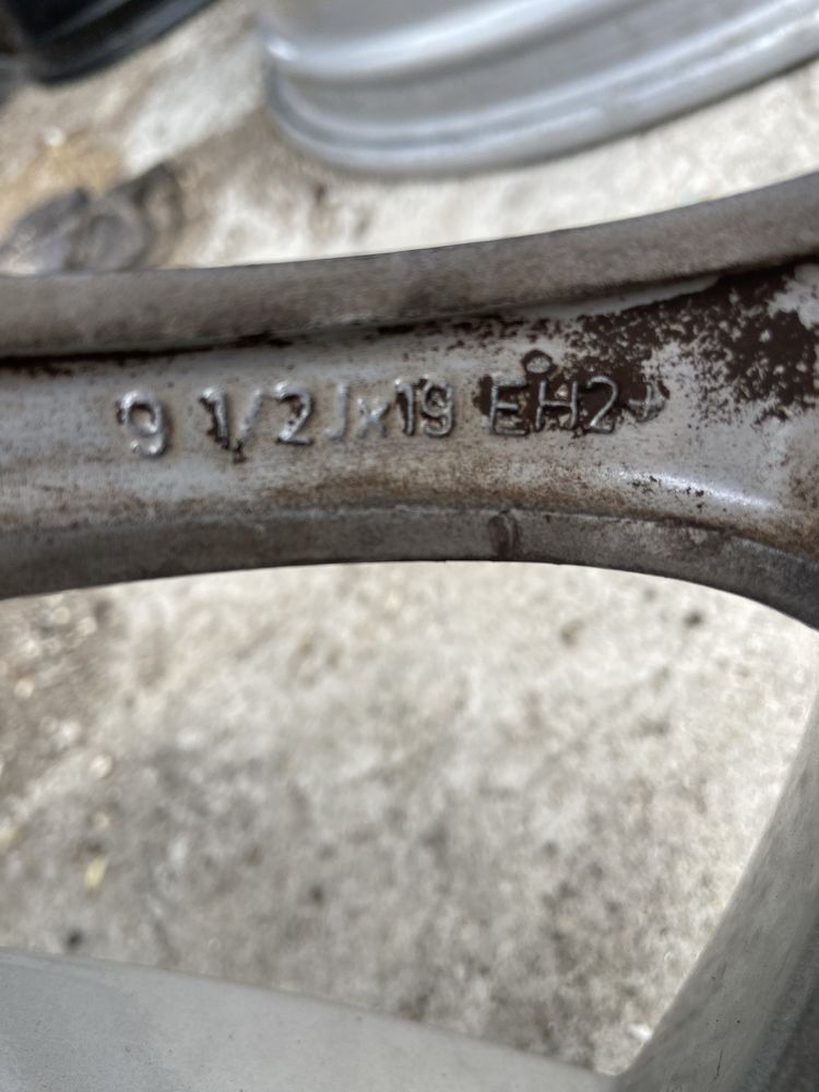 Felga Bmw Oryginał , 5x120 19”