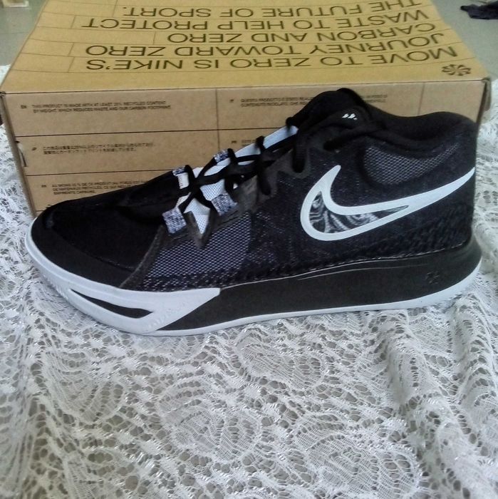 (Novo) Nike kyrie Flytrap VI