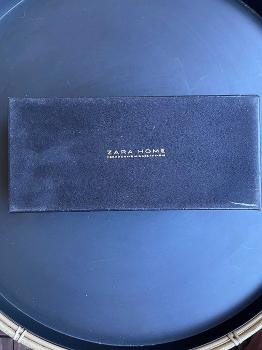 CAIXA GUARDA JOIAS EM PELE FORRADA A VELUDO - ZARA HOME