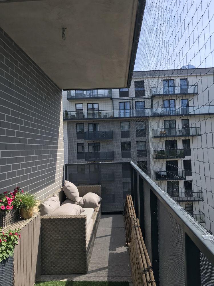 Siatka zabezpieczająca na balkon, dla kota, przeciw ptactwu.