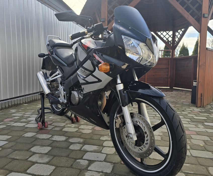 Honda CBR 125 JC34 niski przebieg 14k (nie jc39 jc50 r125 cbf mt)