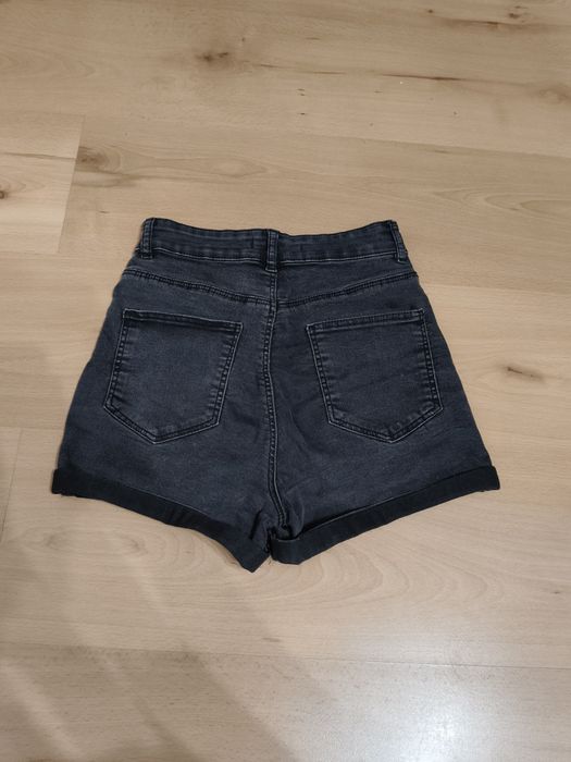 Szorty jeansowe z wysokim stanem Sinsay XS/34