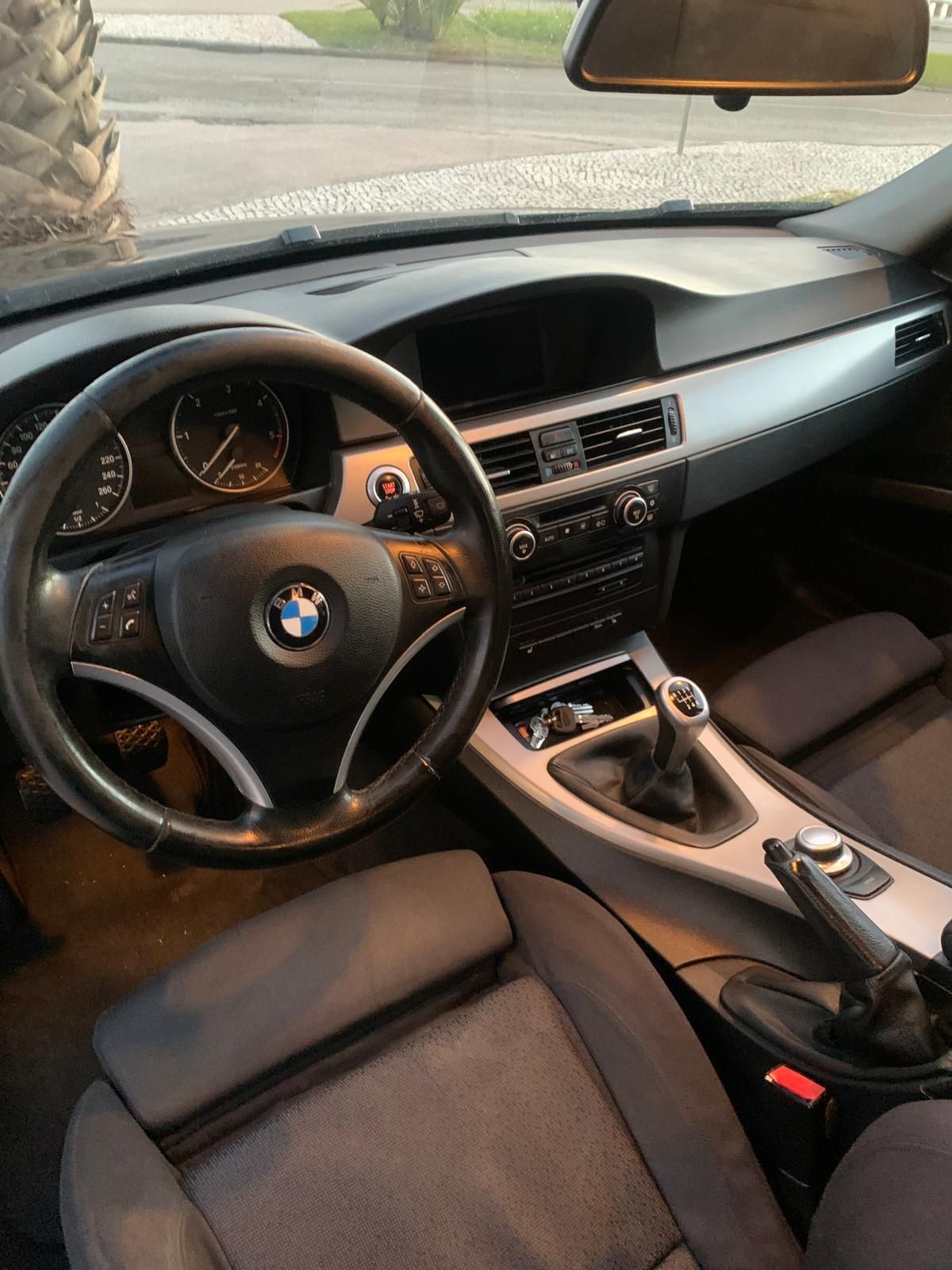 BMW SERIE 3  318D Novíssima