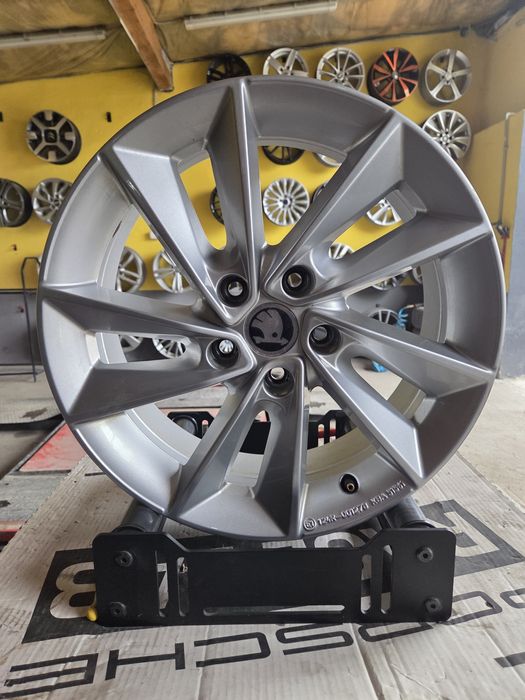 Felgi Aluminiowe 5x112 6,5Jx17 ET38 Skoda