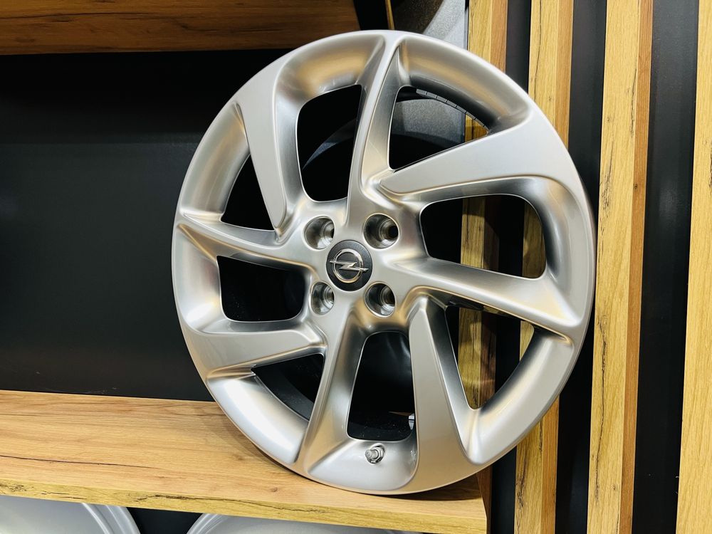 Alufelgi 4X100 OPEL 17" Corsa DACIA^ FIAT^ Honda MINI Suzuki NOWE^ FV