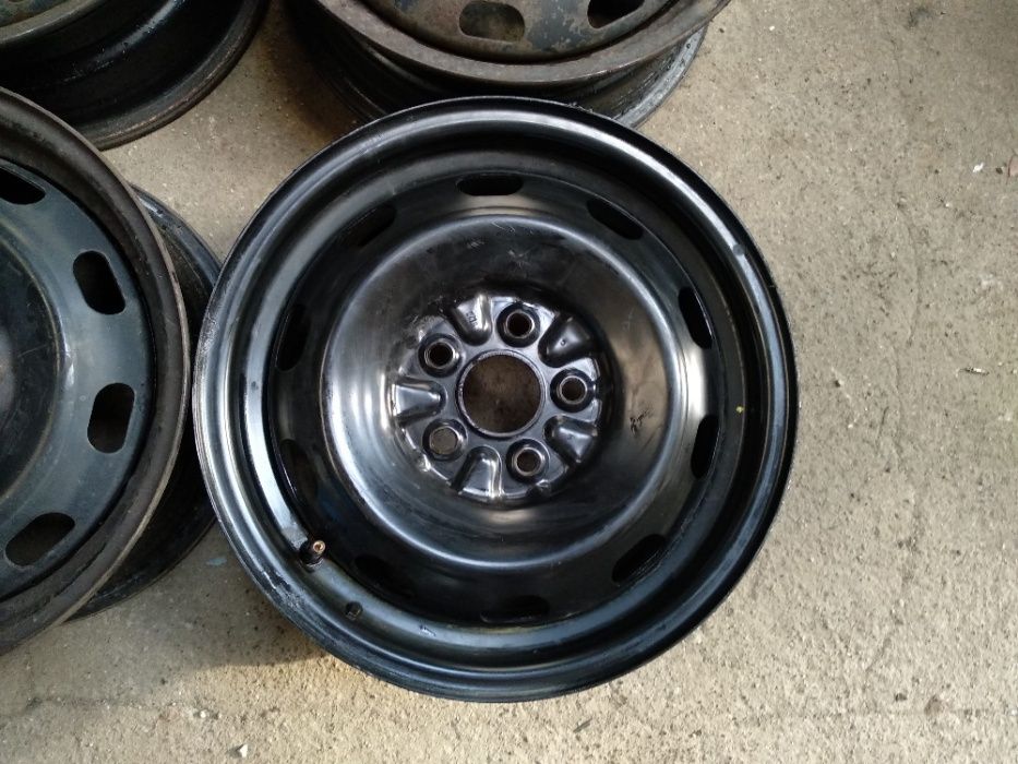 Felgi stalowe Toyota CARINA E Avensis celica 14" 5x100 6J Et 45