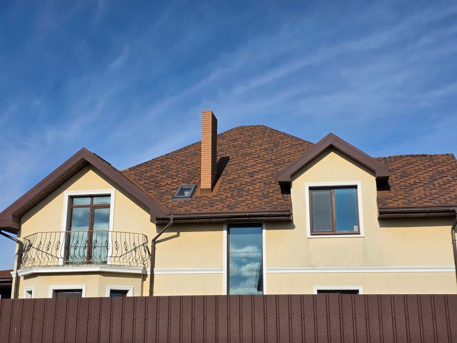 Професійні покрівельники. Ремонт дахів. Кровля ремонт