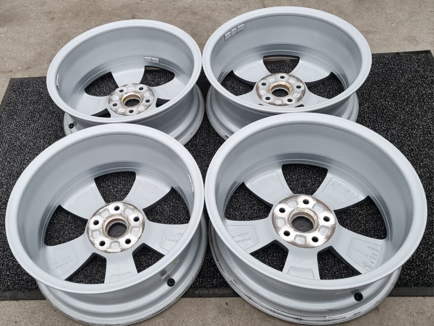 Felgi Alu 17" Skoda Superb III II Karoq Kodiaq Octavia IV III II 5x112