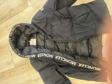 Kurtka zimowa Moncler XXL