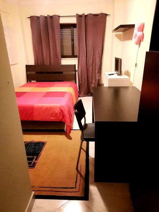 Quarto para trabalhador