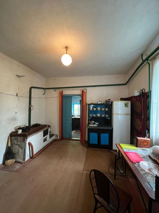 Продається будинок в селі В.Низгірці